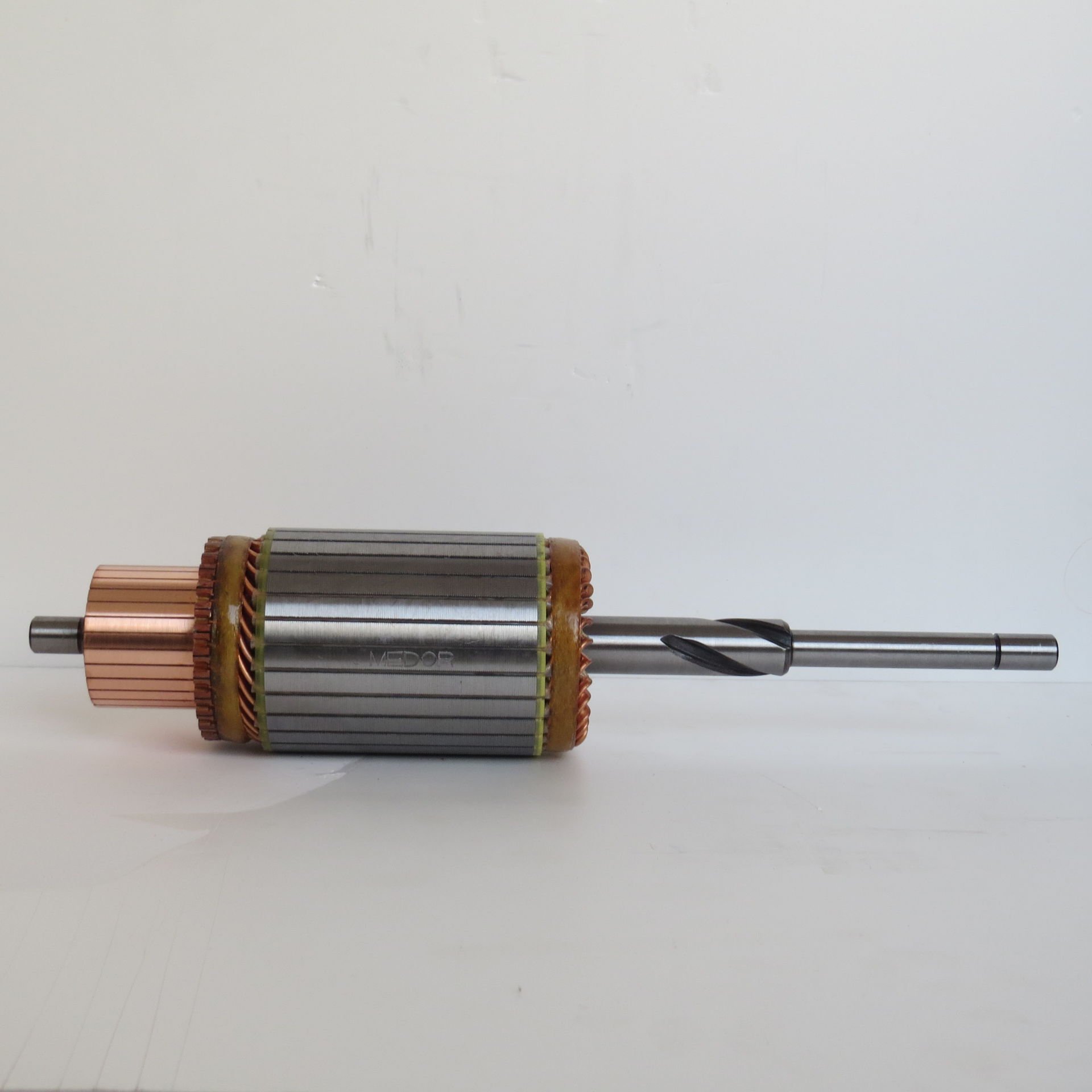MEDOR IM 418    MARŞ KOLLEKTÖRÜ 12V 37 MT HELİX SAMSUNG HYUNDAI 1985249