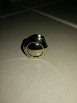 IC181 D61 19MM METAL BUTON BOMBELİ