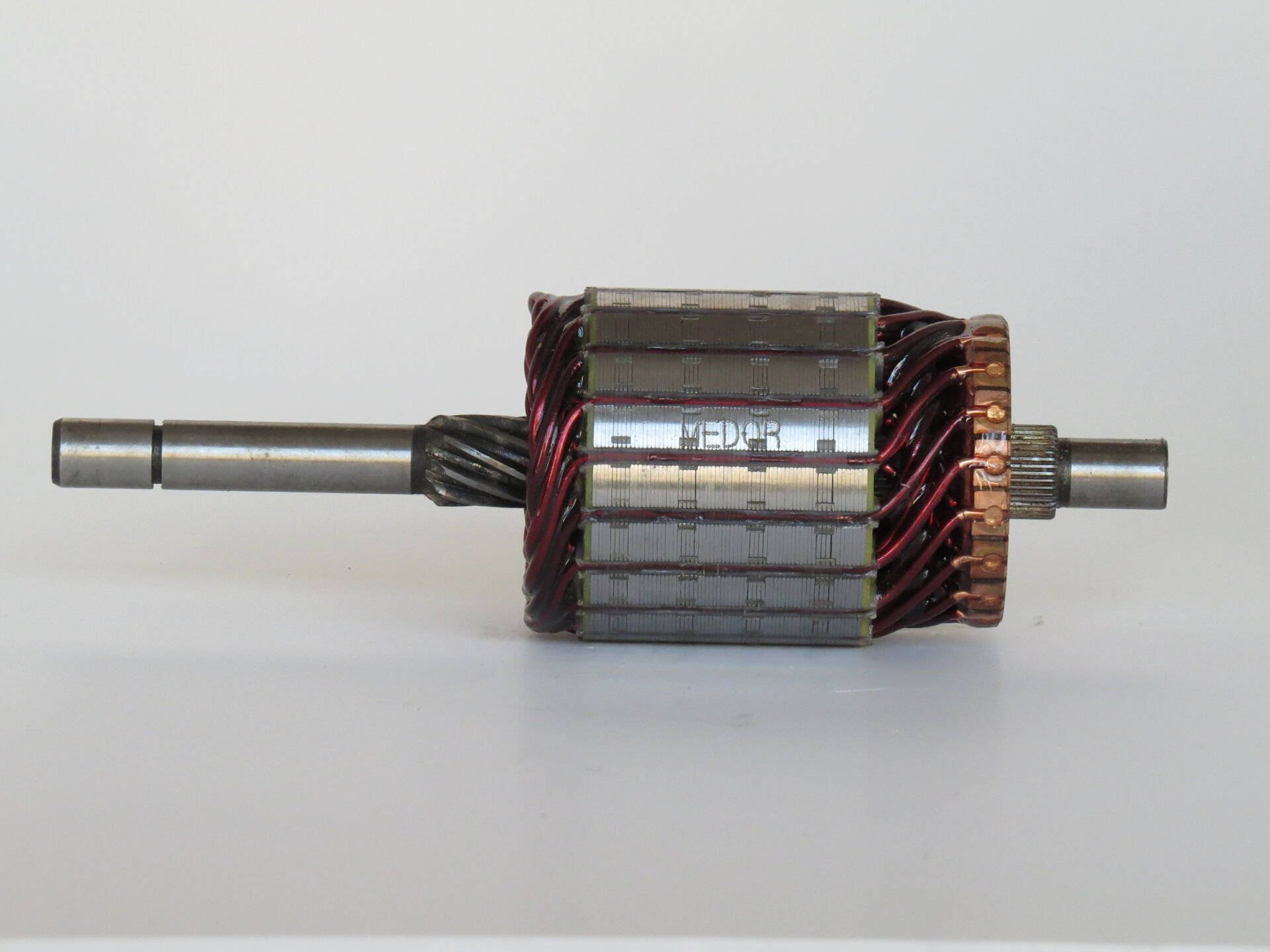 MEDOR IM 519    MARŞ KOLLEKTÖRÜ 12V R9/11 VALEO TİP RENAULT NE620 101581 102380 NE053