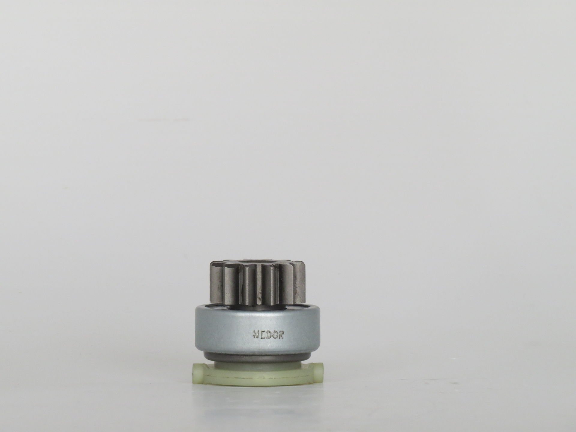 1539      MARŞ DİŞLİSİ FORD TRANSİT 12 DİŞ  YC1U11000AB