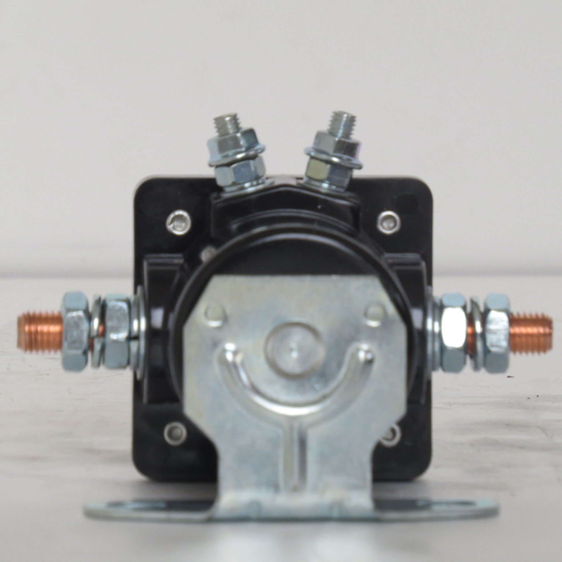 MEDOR MD 135    YARDIMCI OTOMATİK 12V 20/5 DELCO TİP 1114208 24021 3180465 3225629 B6AZ11450A BD7T11450A C7AF11450A D20F11450AB D20Z11450A B ZM401 SNLS135