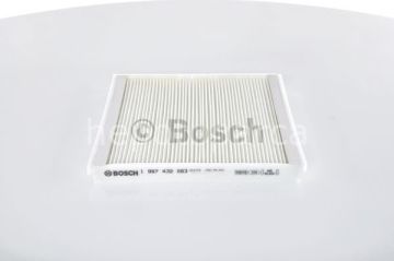 VOLVO V40 I 1.6 16V 08.1999 - 04.2004  BOSCH POLEN FİLTRESİ