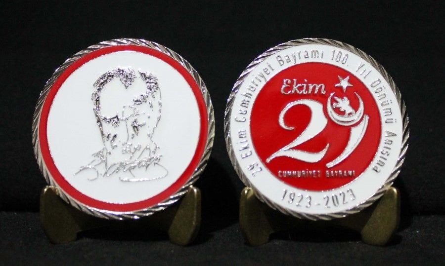 29 Ekim Cumhuriyet Bayramı - Atatürk Madalya 43 mm Çil