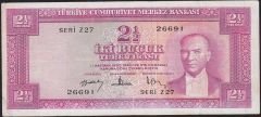 5.Emisyon 3.Tertip 2.5 Lira Z27 26691 Çok Temiz+ ( Düzeltme var )