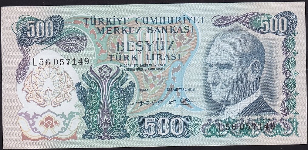 6.Emisyon 2.Tertip 500 Lira L56 057149 Çilaltı ( ortada tedavül katı yoktur)