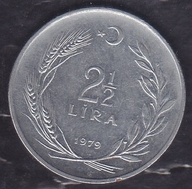 1979 Yılı 2.5 Lira (Düz)