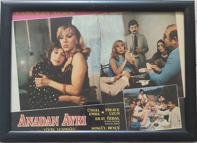 Anadan Ayrı - Ünsal Emre - Kamuran Akkor - Lobi Kartı Çerçeve İçerisinde