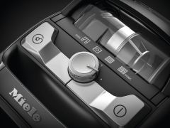 Miele Boost CX1 Cat&Dog PowerLine (11666940) Obsidian Siyahı Torbasız Süpürge