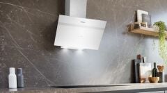 Siemens LC64KPJ20T iQ100 Duvar Tipi Davlumbaz 60 cm Beyaz Cam Yüzey