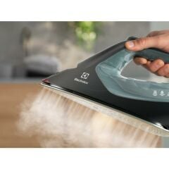 Electrolux E8SI2-8OG Buharlı Ütü