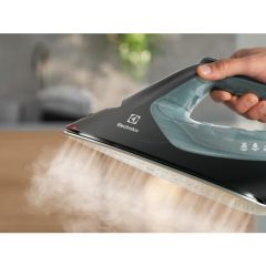 Electrolux E8SI2-8OG Buharlı Ütü