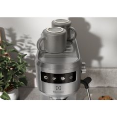 Electrolux Eespresso Cappucıno Makinesi