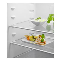 Electrolux LNG7TE18S Ankastre Buzdolabı 256 Litre