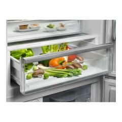 Electrolux LNT6ME46X3 600 TwinTech® NoFrost Solo Buzdolabı Inox