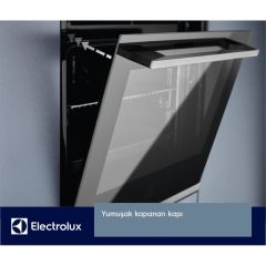 Electrolux EOB8S39Z SteamBoost Steamify® Buharlı Pirolitik Ankastre Fırın