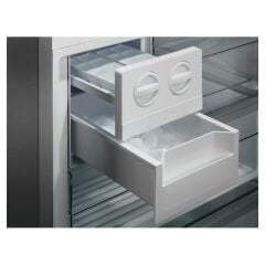 Electrolux LNT7MD58X TwinTech No Frost Buzdolabı 84cm Inox