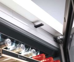 Miele KWT 6322 UG-1  Tezgah Altı Şarap Dolabı