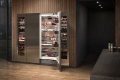 Gaggenau RF463307 400 serisi Vario Derin Dondurucu SoftClosing Düz Menteşe