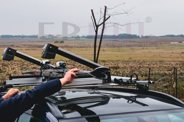 Altılı Kayak ve Snowboard Taşıyıcı Gri