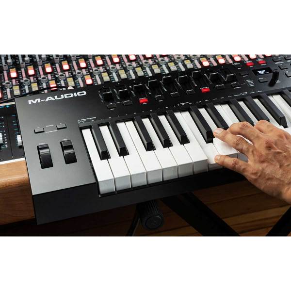 M-Audio Oxygen Pro 61 Profesyonel USB/MIDI Klavye