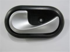 Renault Megane 2 Arka Kapı İç Açma Kolu Sol Taraf Gümüş  2003-2009 İthal Marka 8200174075