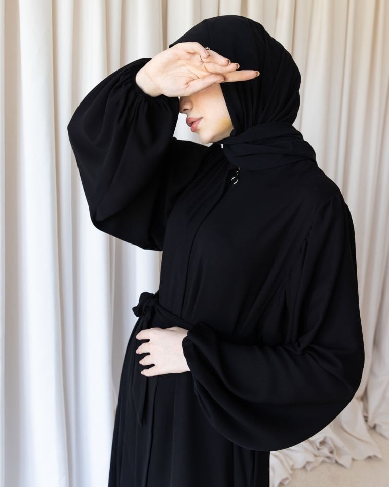 Fermuarlı Koldan Büzgülü Ferace