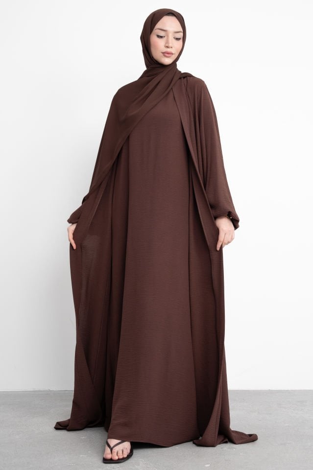 Abaya Takım İç Elbiseli