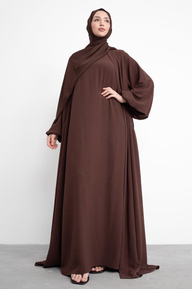 Abaya Takım İç Elbiseli