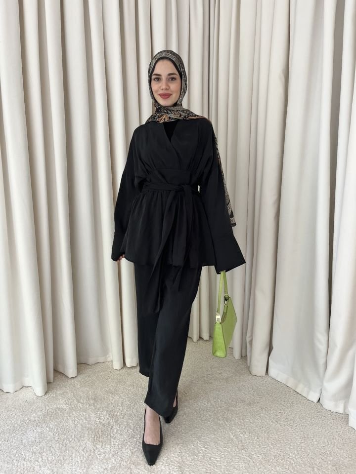 Modal Kuşaklı Pantolonlu Takım