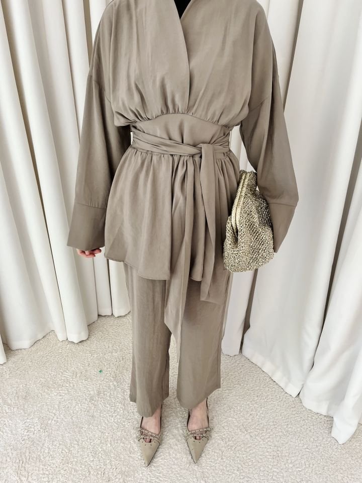 Modal Kuşaklı Pantolonlu Takım