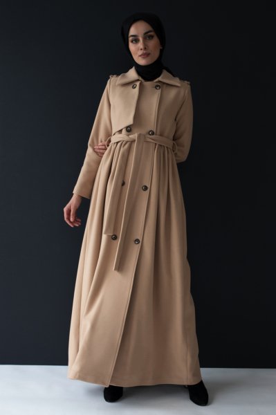 DÜĞMELİ ROBALI KAŞE KABAN