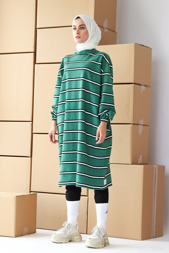 YEŞİL ÇİZGİLİ OVERSIZE SWEAT