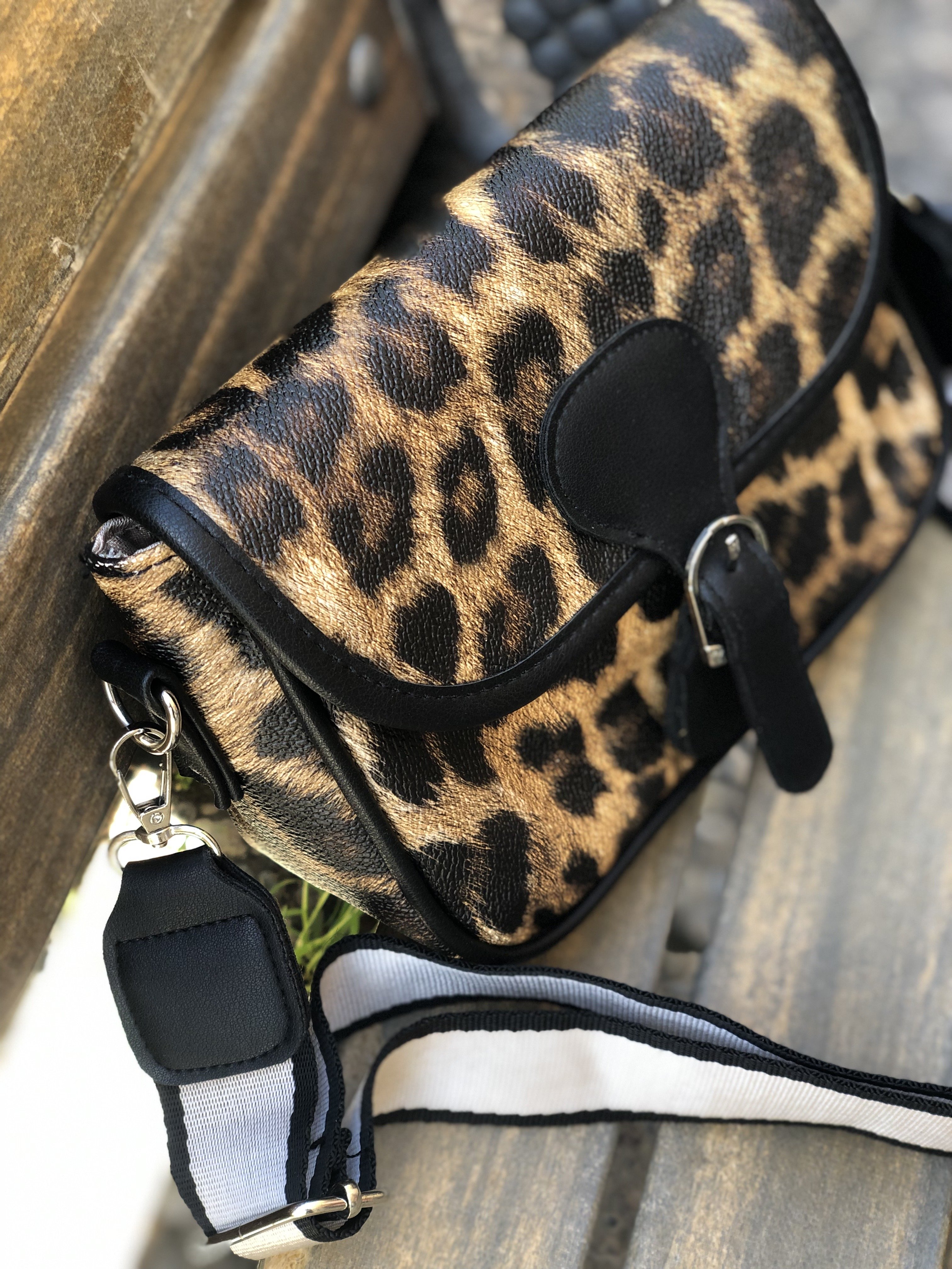 Leopar Desen Çapraz Çanta