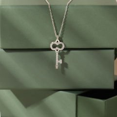 Taşlı Anahtar Kolye 718033 Silver