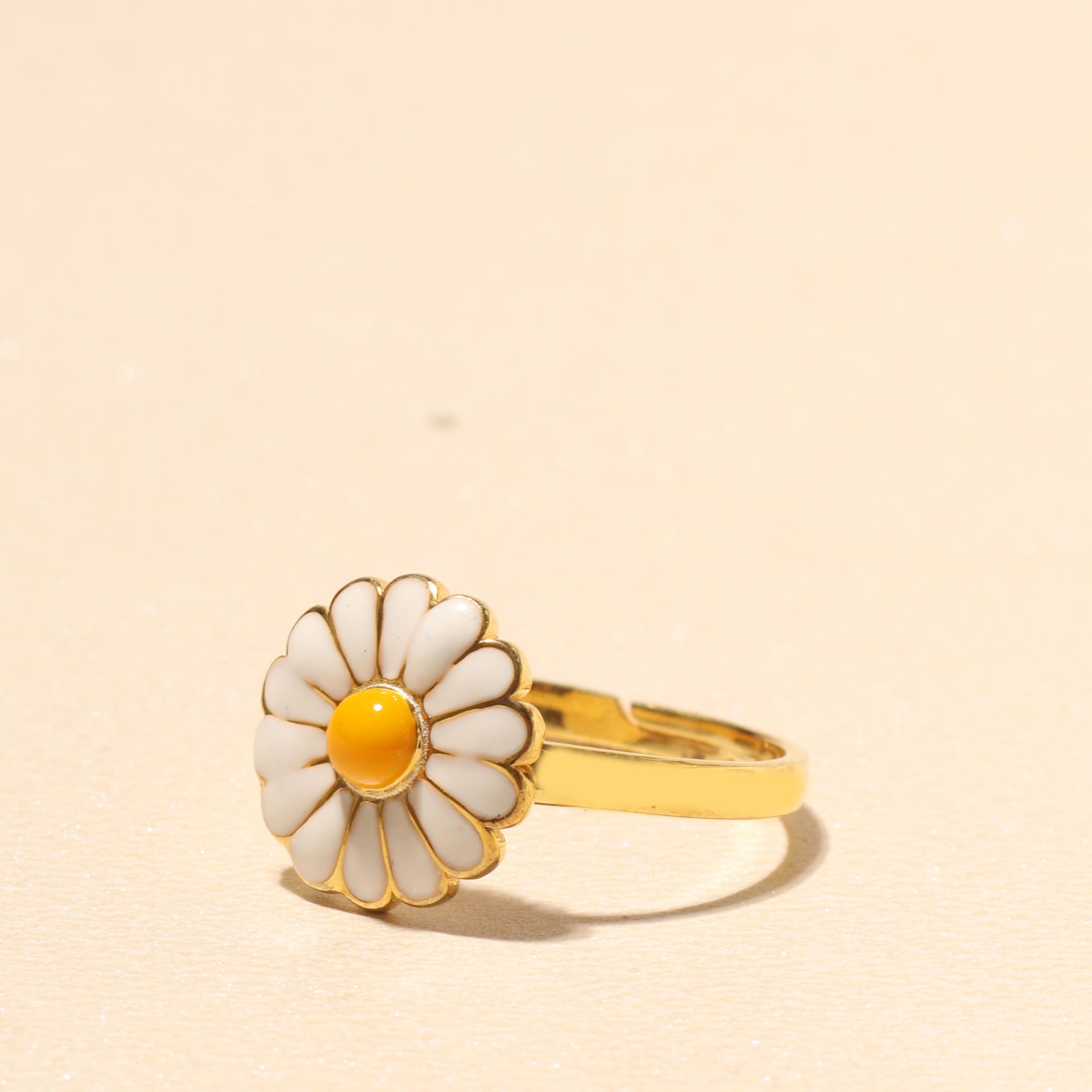 Papatya Yüzük  718839 Gold