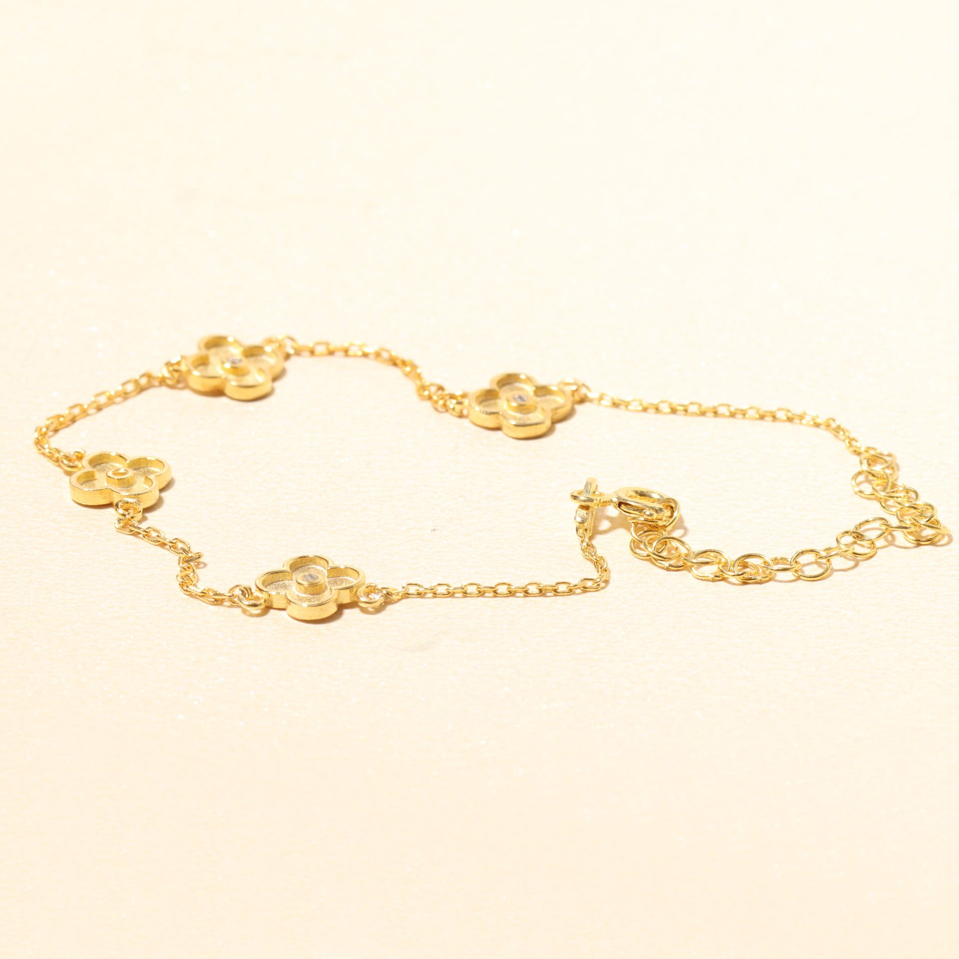 Yonca Bileklik 718525 Gold