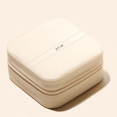 Kişiselleştirilebilir Takı Çantası