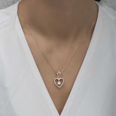 Gümüş Rose Kalpli Tek Taş Kadın Kolye