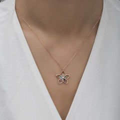 ​Gümüş Rose Renkli Taşlı Çiçek Kadın Kolye
