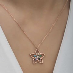 ​Gümüş Rose Renkli Taşlı Çiçek Kadın Kolye