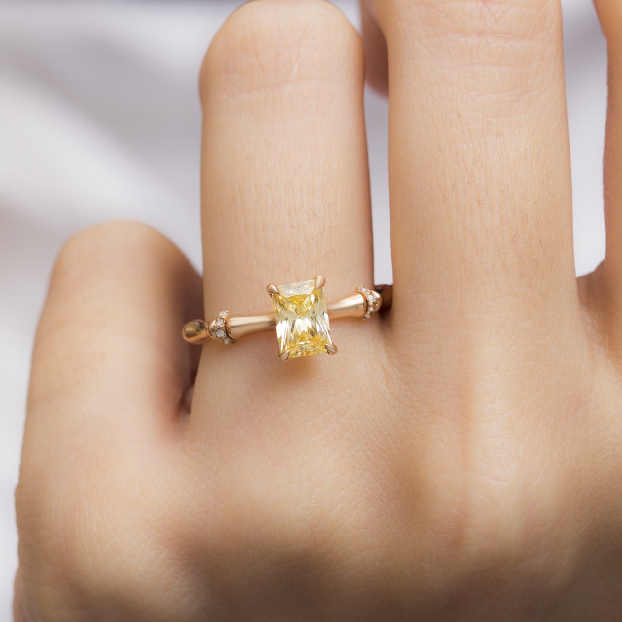 1,69 Karat Pırlantalı Yüzük ''Citrine''