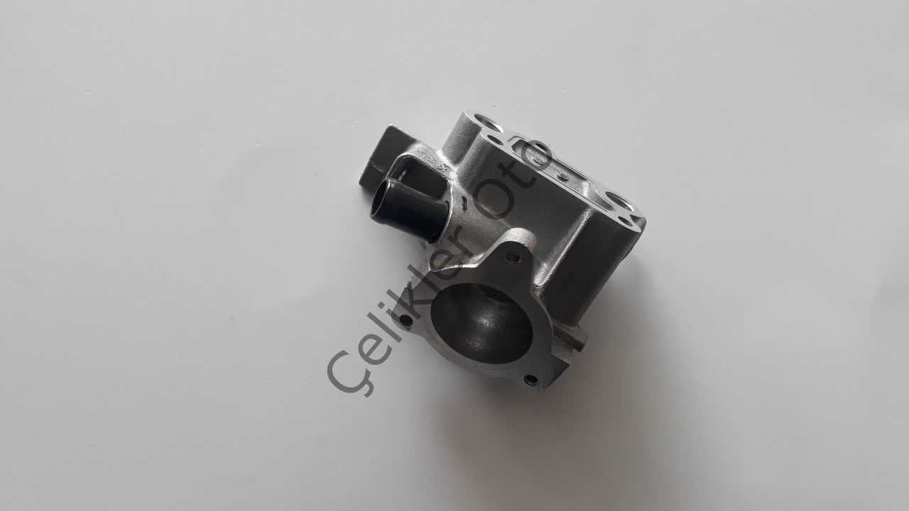 Termostat Yuvası R19 Clio Megane 1,4 8V 1,6 8V K7J K7M 8200493154