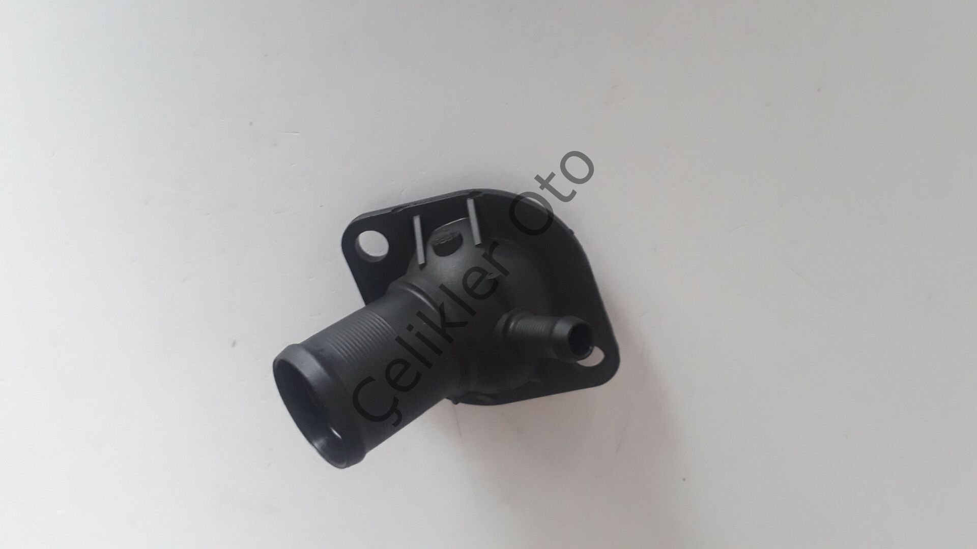 Termostat Kapağı Kango 1,9Dizel F8Q Megane 2,0 8V F3R 8200065394