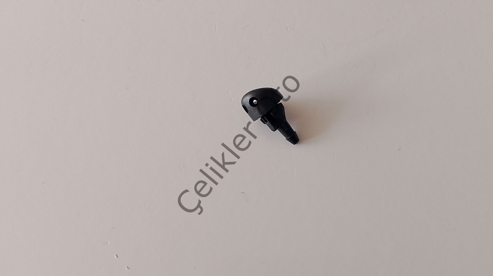 Su Fiskiye Memesi Ön Cam Clio Symbol 7700413545