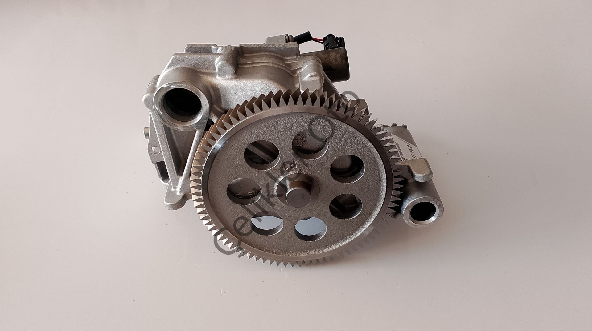 Yağ Pompası XC40 T2 T3 T4 31465379