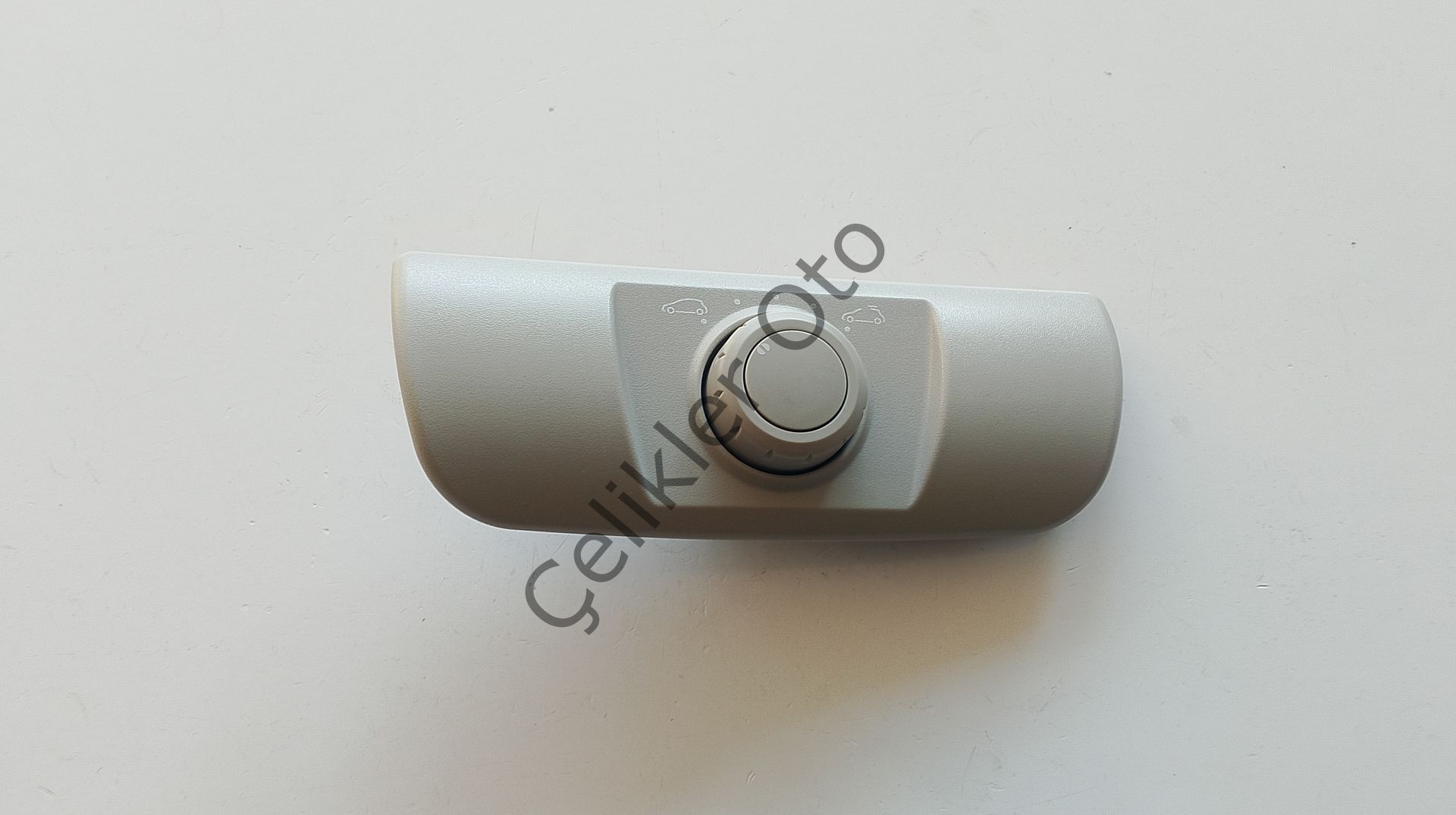 Açılır Tavan Sunroff Düğmesi Scenic 2 Megane 2 8200119893