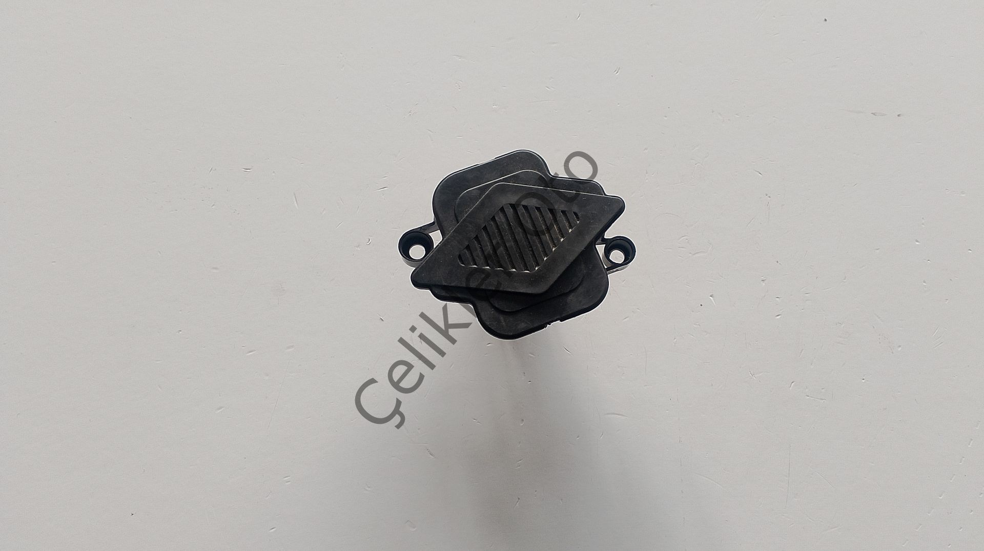 Bagaj Açma Butonu Talisman Megane 4 Sedan 906064354R