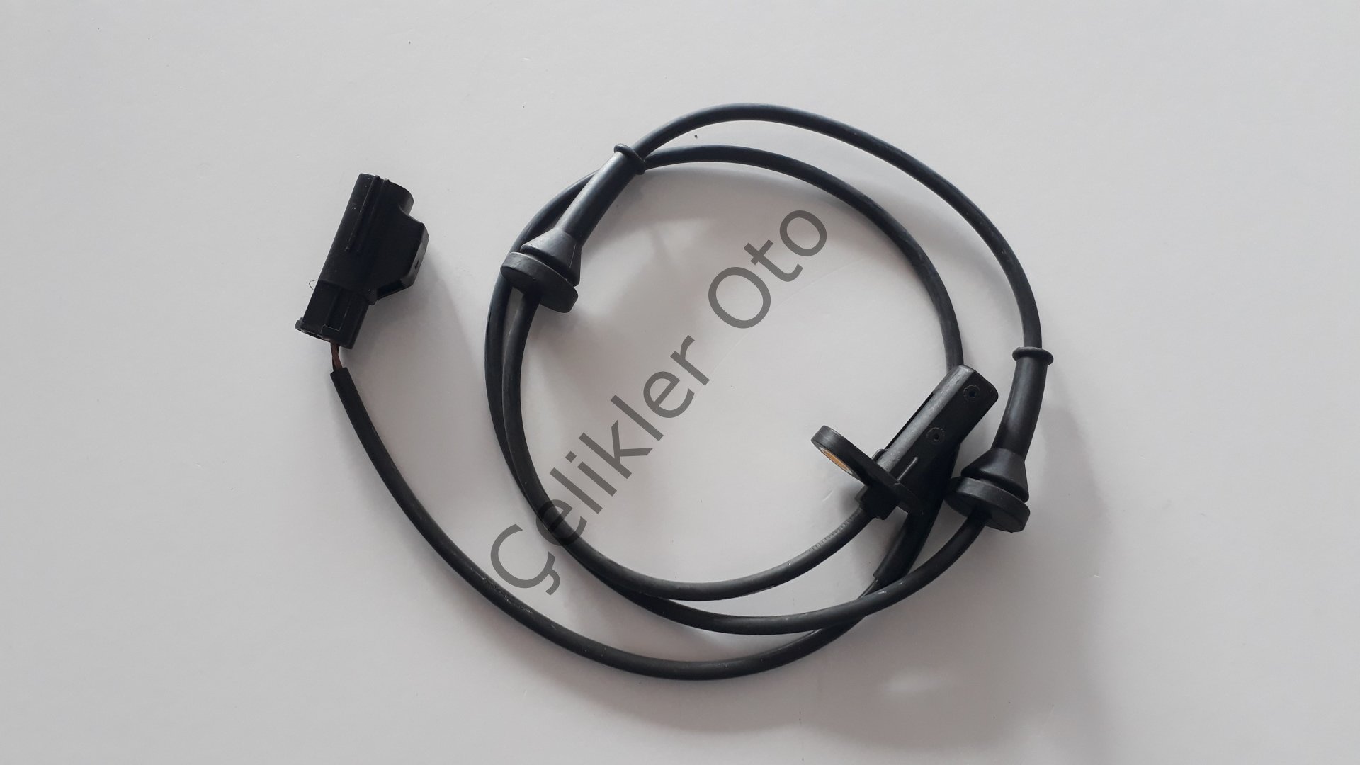 Sol Ön Abs Kablosu Sensörü S60 S80 V70 XC70 30773738