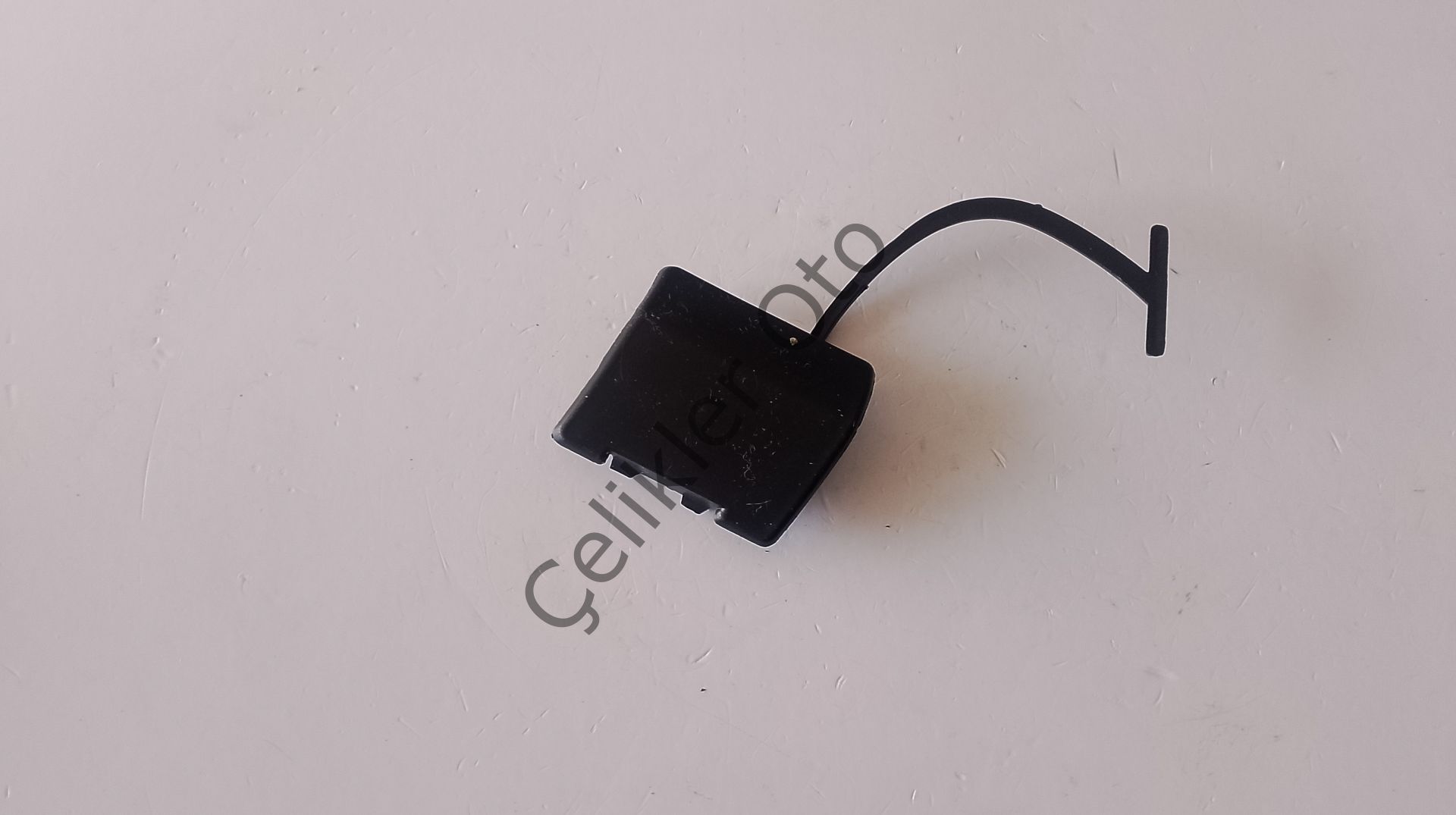 Ön Tampon Çeki Kapağı S40 II V50 2005->2007 39991772