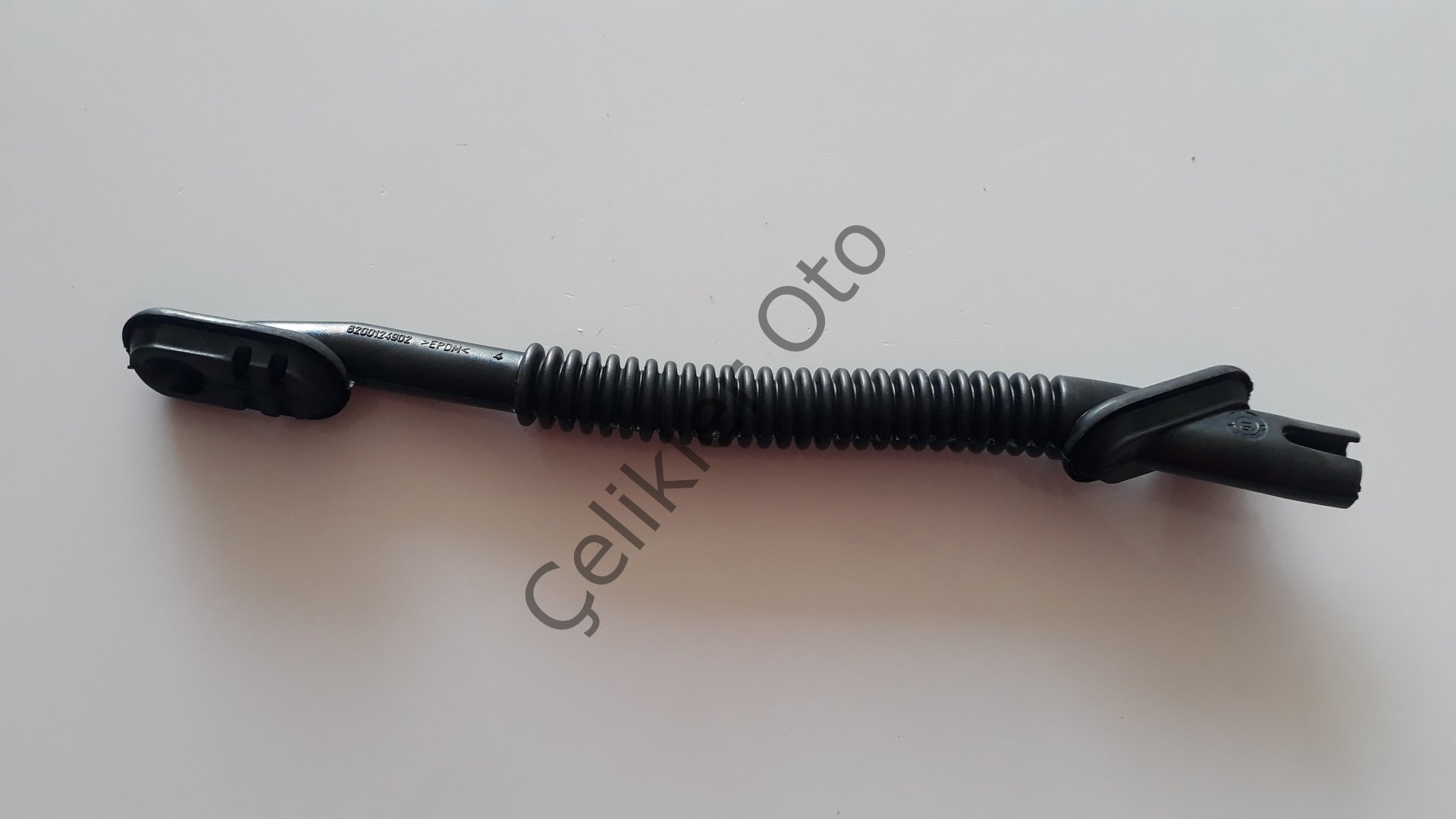 Bagaj Tesisat Körüğü Kablo Geçiş Borusu Megane 2 8200124902